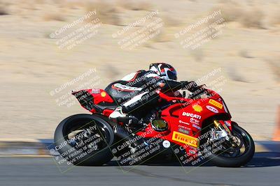 media/Jan-09-2022-SoCal Trackdays (Sun) [[2b1fec8404]]/Turn 8 (1045am)/